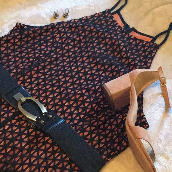 NWT Dressy geometric lace romper - Picture 3 of 5